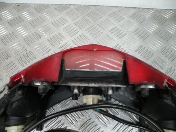 Feu arrière PEUGEOT SUM UP 125 4t -2008-