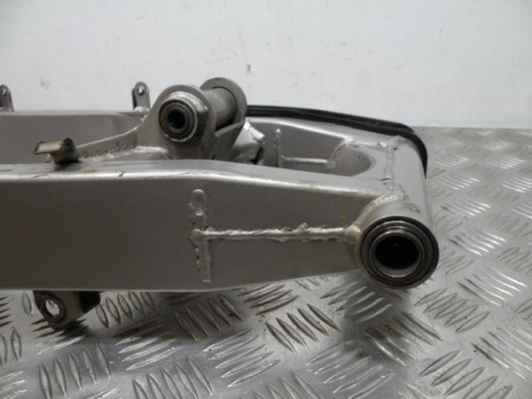 Bras oscillant SUZUKI BANDIT N 600 4t -2002-