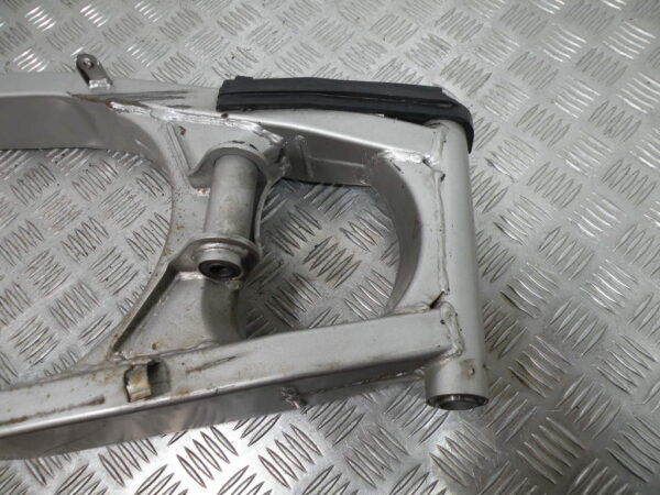 Bras oscillant SUZUKI BANDIT N 600 4t -2002-