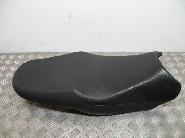 Selle SUZUKI BANDIT N 600 4t -2002-