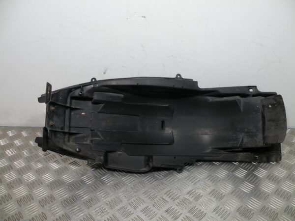 Passage de roue arrière SUZUKI BANDIT N 600 4t -2002-