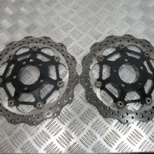 Disque de frein avant SUZUKI BANDIT N 600 4t -2002-