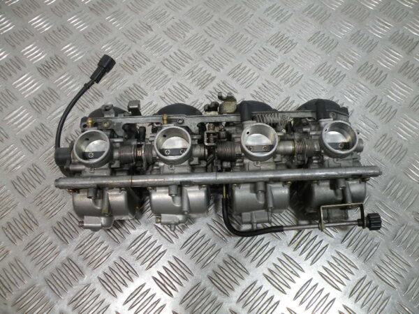 Rampe d’injection SUZUKI BANDIT N 600 4t -2002-