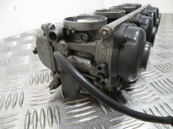 Rampe d’injection SUZUKI BANDIT N 600 4t -2002-