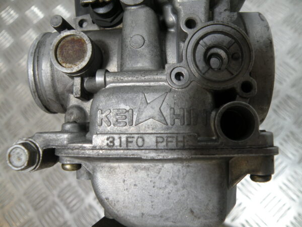 Rampe d’injection SUZUKI BANDIT N 600 4t -2002-
