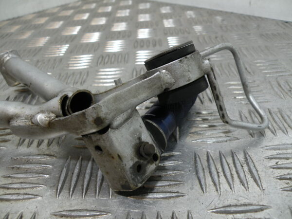 Platine repose pied arrière SUZUKI BANDIT N 600 4t -2002-