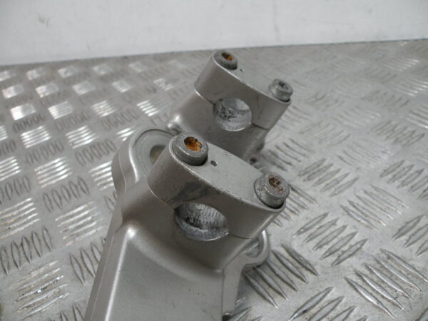 Té de fourche supérieur SUZUKI BANDIT N 600 4t -2002-