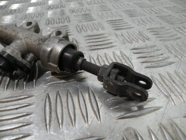 Maître cylindre de frein arrière SUZUKI BANDIT N 600 4t -2002-