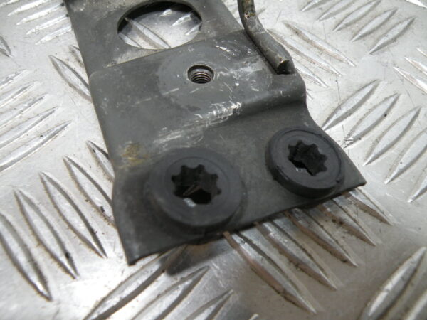 Support de réservoir SUZUKI BANDIT N 600 4t -2002-