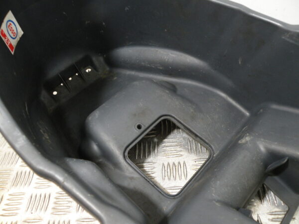 Coffre sous selle PEUGEOT SV 80 2t -1994-