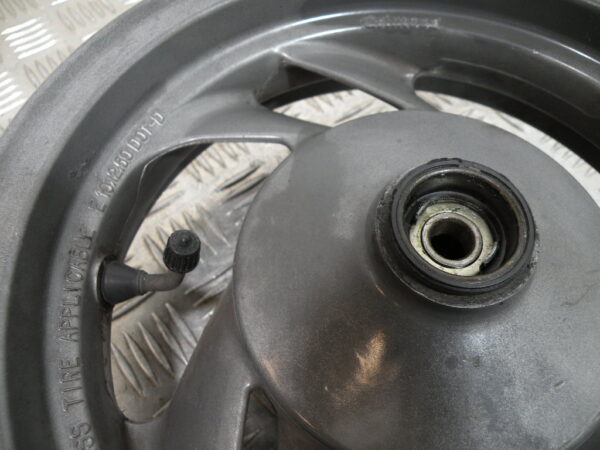 Jante avant PEUGEOT SV 80 2t -1994-