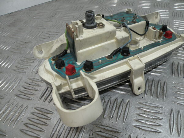 Compteur (12 356 km) PEUGEOT SV 80 2t -1994-