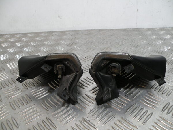 Clignotants avant PEUGEOT SV 80 2t -1994-