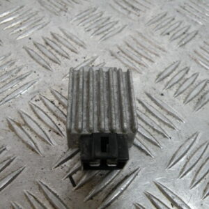 Régulateur de tension PEUGEOT SV 80 2t -1994-
