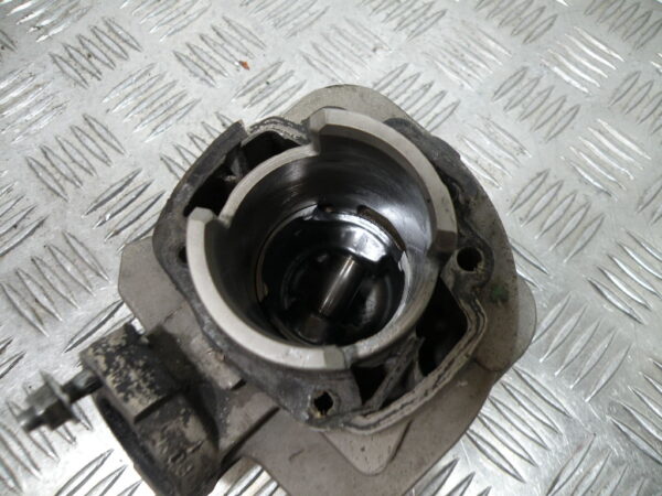 Cylindre piston avec culasse PEUGEOT SV 80 2t -1994-