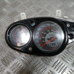 Compteur (9 510 km) PIAGGIO TYPHOON 50 2t -2017-