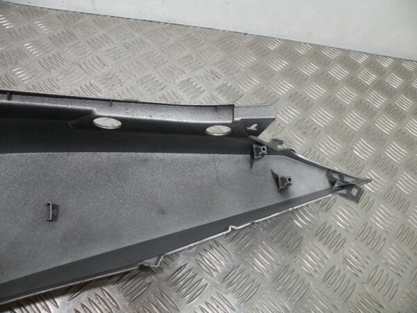 Coque arrière droit HONDA FORZA 125 4t -2017-