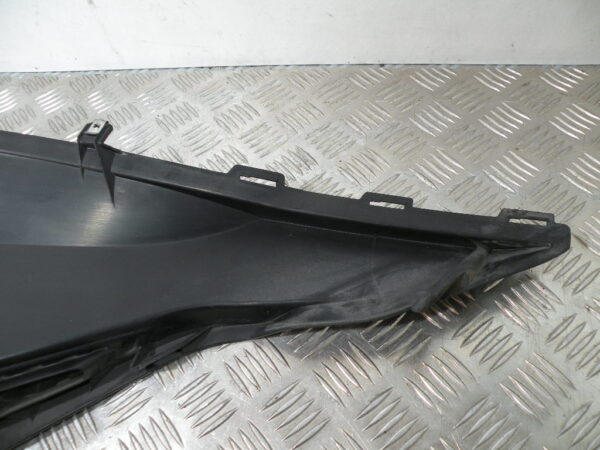 Marche pied droit HONDA FORZA 125 4t -2017-