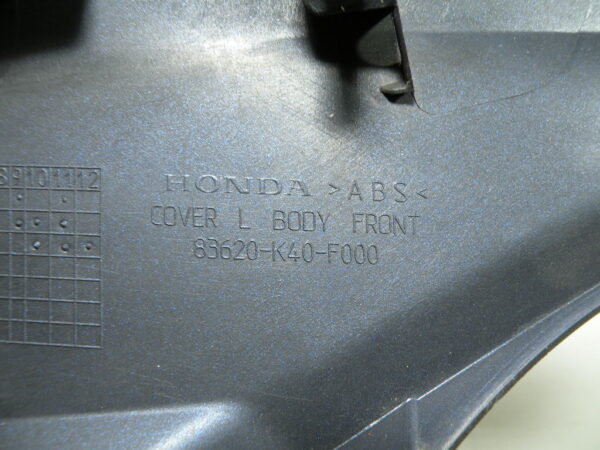 Caches latéraux HONDA FORZA 125 4t -2017-