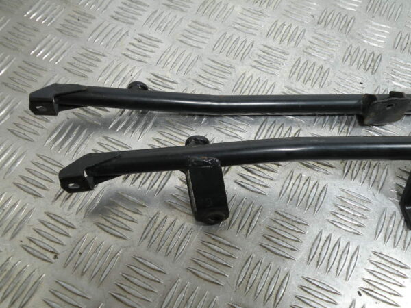 Supports marche pieds HONDA FORZA 125 4t -2017-