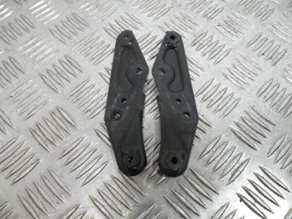 Supports pare brise HONDA FORZA 125 4t -2017-