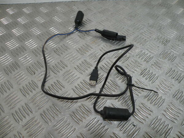 Prise USB HONDA FORZA 125 4t -2017-