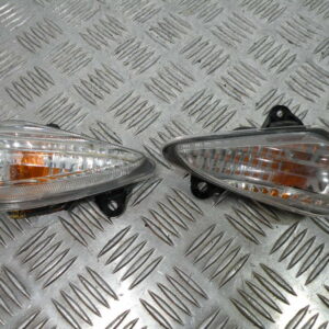 Clignotants avant HONDA FORZA 125 4t -2017-