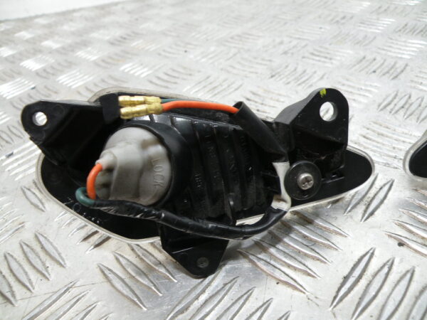 Clignotants avant HONDA FORZA 125 4t -2017-