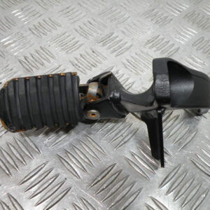 Repose pied avant droit HONDA AFRICA TWIN CRF 1100 D4 4t -2024-
