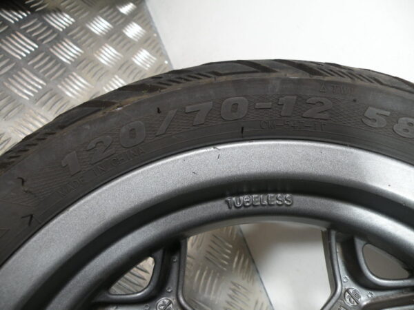 Roue avant APRILIA SXR 50 4t -2021-