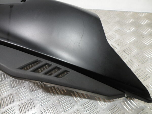 Coque arrière gauche APRILIA SXR 50 4t -2021-