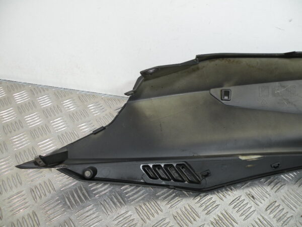 Coque arrière gauche APRILIA SXR 50 4t -2021-