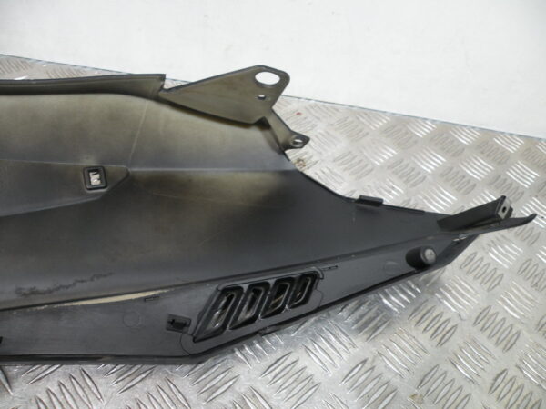 Coque arrière droite APRILIA SXR 50 4t -2021-