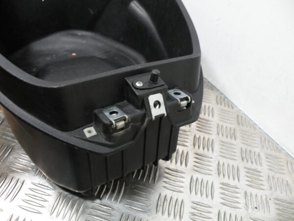 Coffre sous selle APRILIA SXR 50 4t -2021-