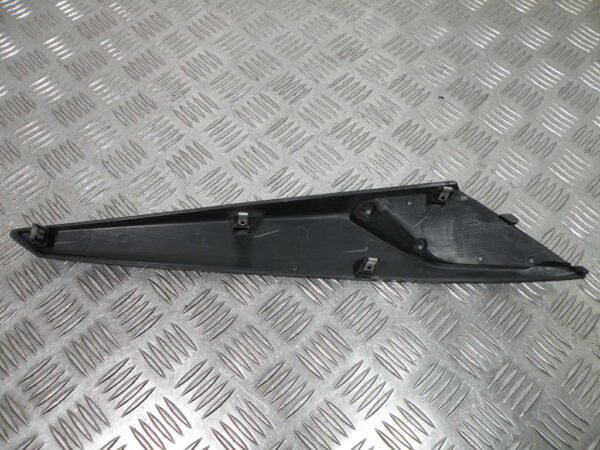 Cache sous selle gauche APRILIA SXR 50 4t -2021-