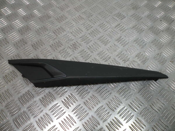 Cache sous selle droit APRILIA SXR 50 4t -2021-