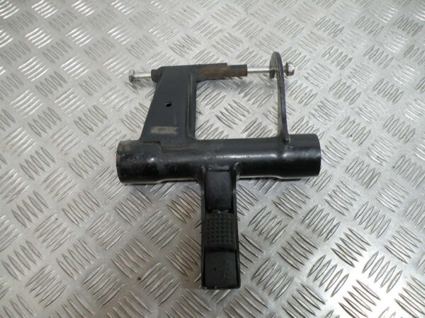 Support moteur (avec axe) APRILIA SXR 50 4t -2021-