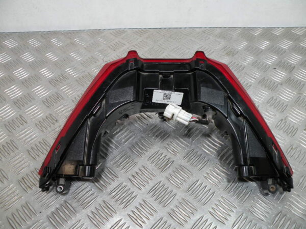Feu arrière APRILIA SXR 50 4t -2021-
