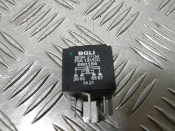 Relais électrique APRILIA SXR 50 4t -2021-