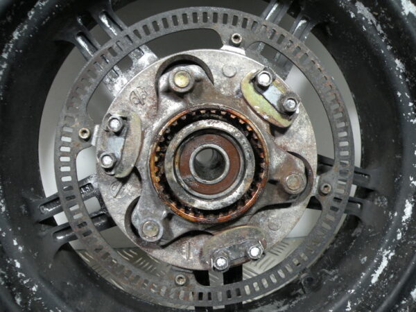 Roue arrière SUZUKI BURGMAN 650 4t -2006-