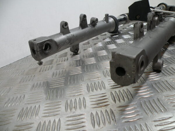 Fourche SUZUKI BURGMAN 650 4t -2006-