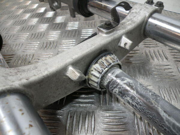 Fourche SUZUKI BURGMAN 650 4t -2006-