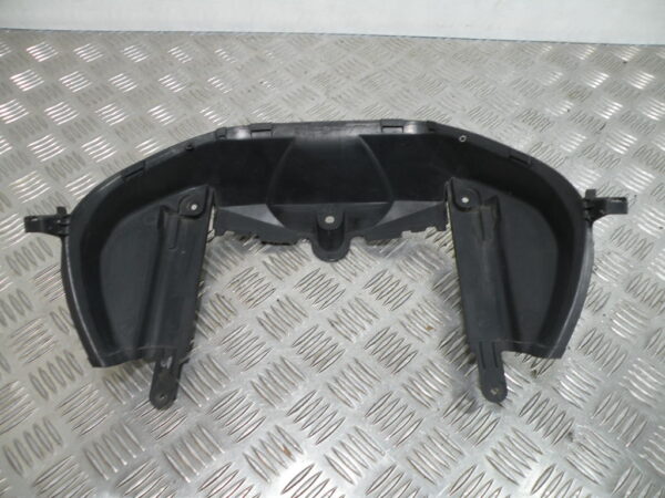 Cache intérieur tête de fourche SUZUKI BURGMAN 650 4t -2006-