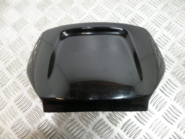 Cache carénage coque arrière SUZUKI BURGMAN 650 4t -2006-