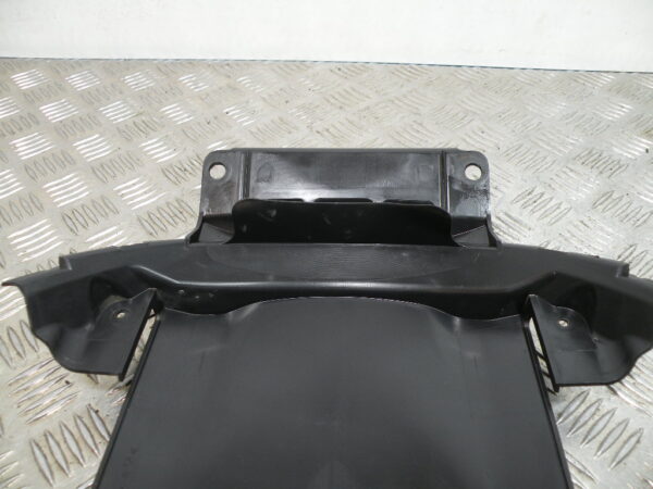 Habillage avant SUZUKI BURGMAN 650 4t -2006-