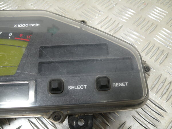 Compteur SUZUKI BURGMAN 650 4t -2006-