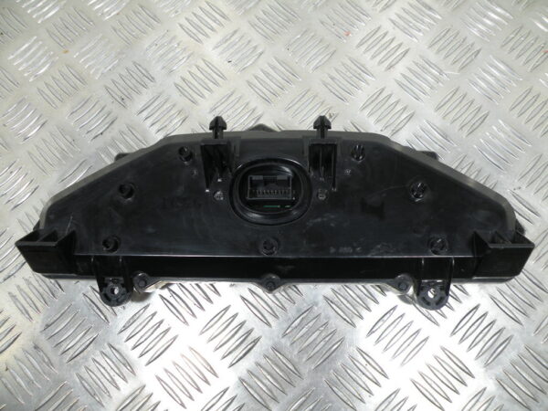 Compteur SUZUKI BURGMAN 650 4t -2006-