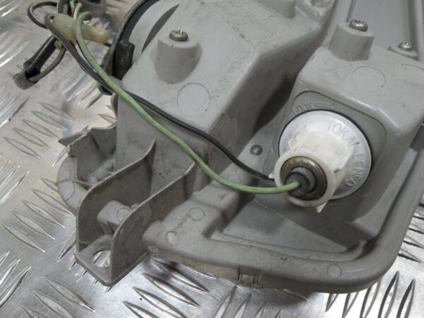 Feu arrière droit SUZUKI BURGMAN 650 4t -2006-