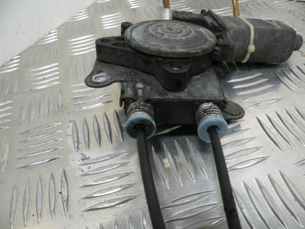 Moteur pare brise SUZUKI BURGMAN 650 4t -2006-