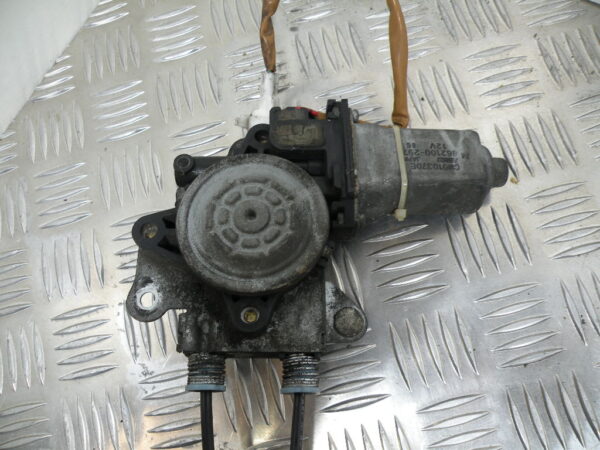 Moteur pare brise SUZUKI BURGMAN 650 4t -2006-